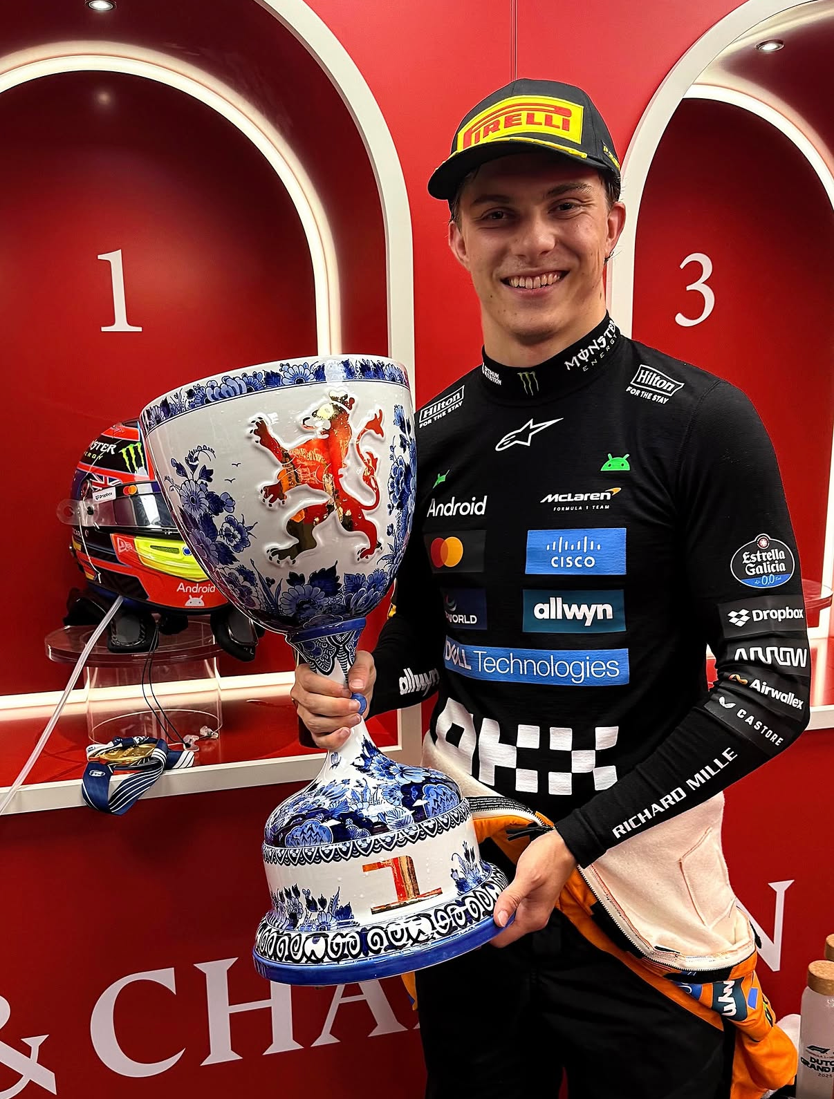 Oscar Piastri #81